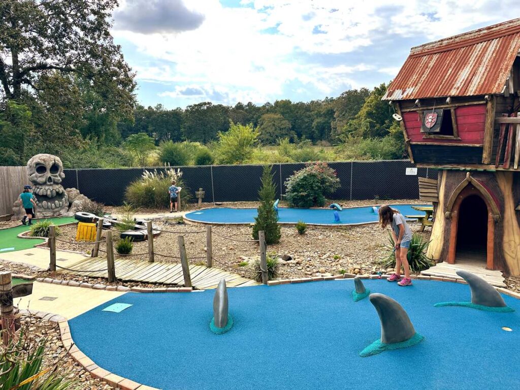 A pirate-themed mini golf at Beaver's Bend Mining Company. This is located right next door to the Hochatown Petting Zoo.